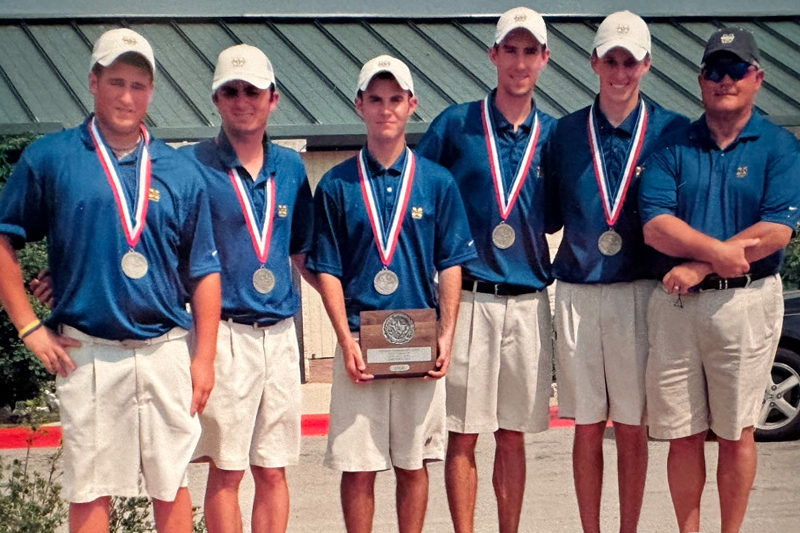 Crumpton with golf team from 2005 state golf meet